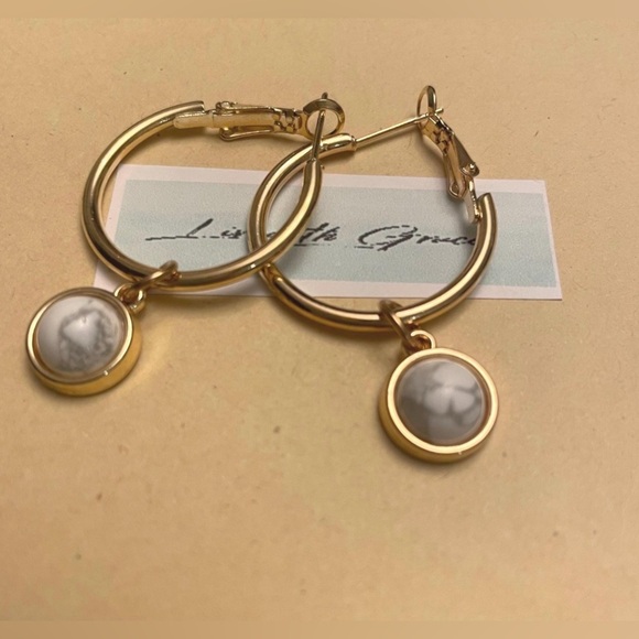 Gold plated hoops with White Howlite Gemstone charms 1" hoops - Picture 2 of 4